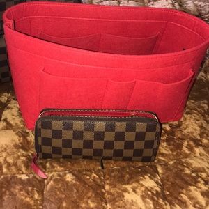🌶Authentic LV Clemence Wallet🌶